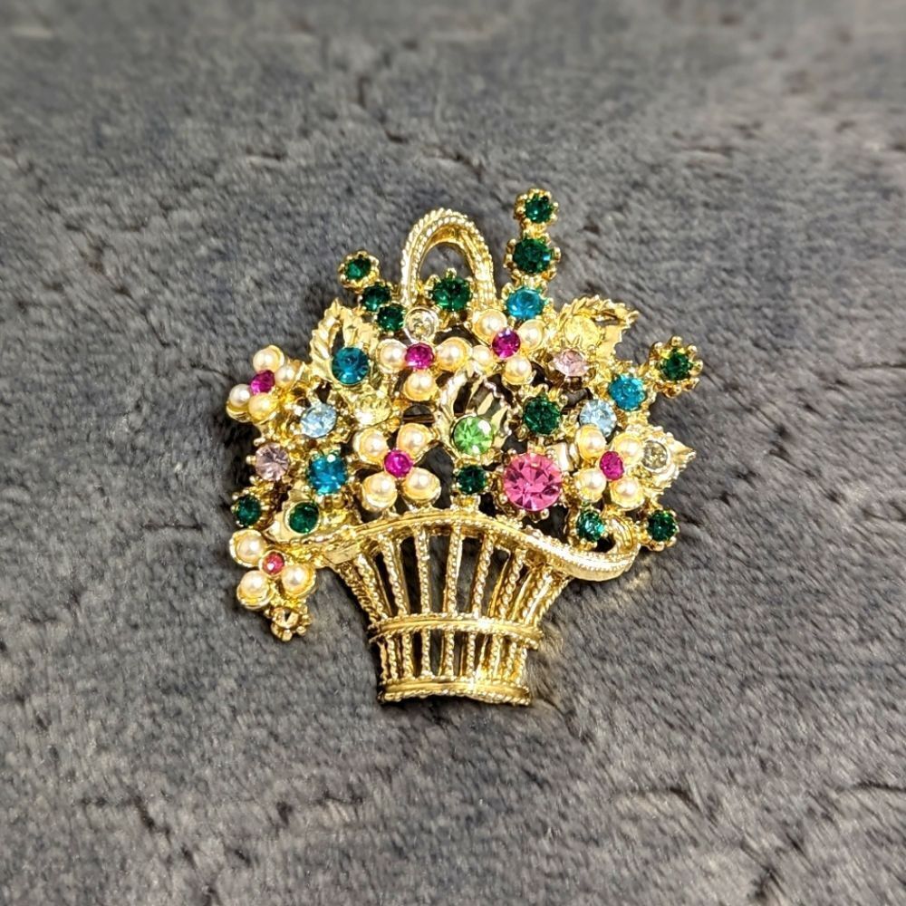 Vintage Goldtone & Rhinestone Floral Basket Brooche - Picture 3 of 8